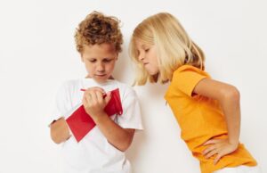 El síndrome del primogénito desplazado: ¿qué es y cómo afecta a los hijos mayores?