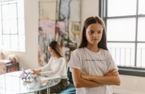 Padres Emocionalmente Ausentes: ¿Cuáles son los Efectos en la Psique del Niño?